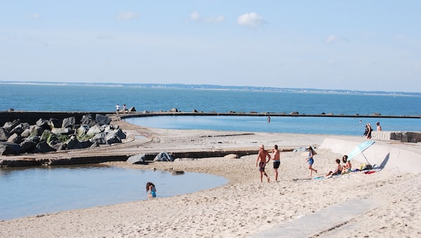Ubicación cercana a la playa