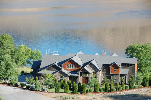 Visit Lincoln Rock State Park In Wenatchee Lake Chelan Expedia