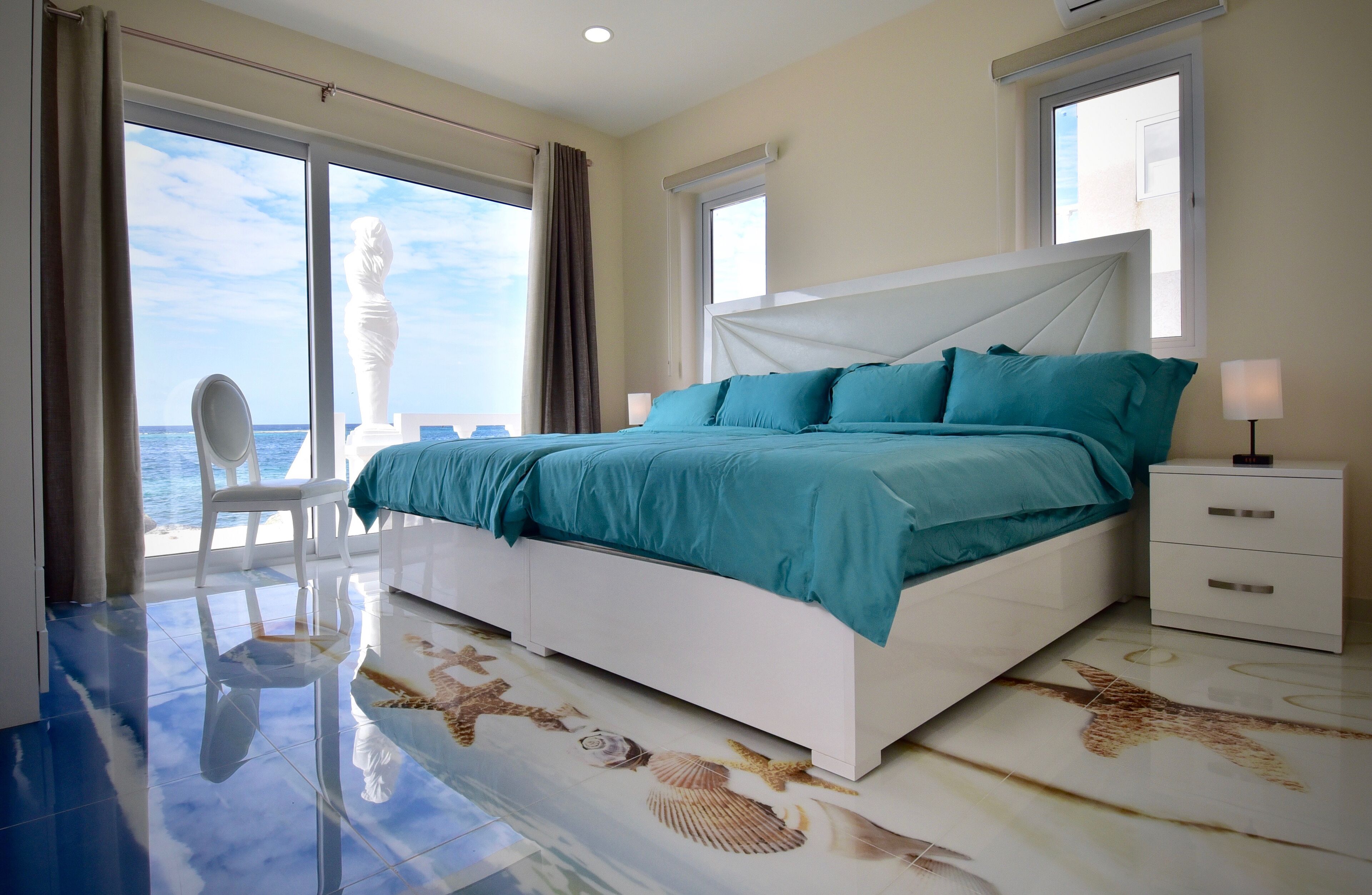 Luxurious Villa Fillipe 2  Brand New!  Sea View: Spacious, Private Pool & AC! in Savaneta in Savaneta, Aruba