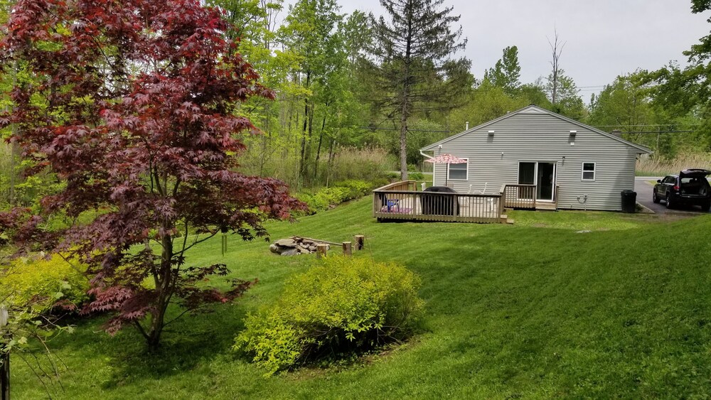 Newly Renovated House on Saratoga Springs  Lake Track Spac Fish Creek