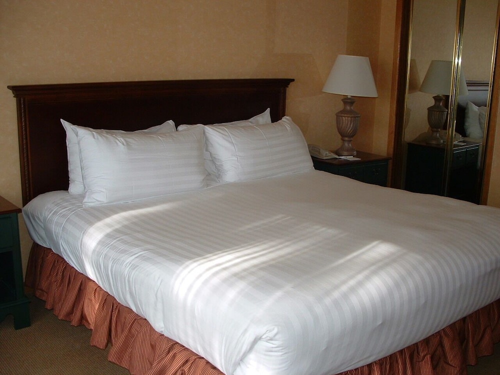 Deerhurst Private 2 bedroom condo Huntsville Vrbo