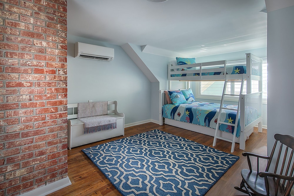 Pawley's Island Family Retreat for any season