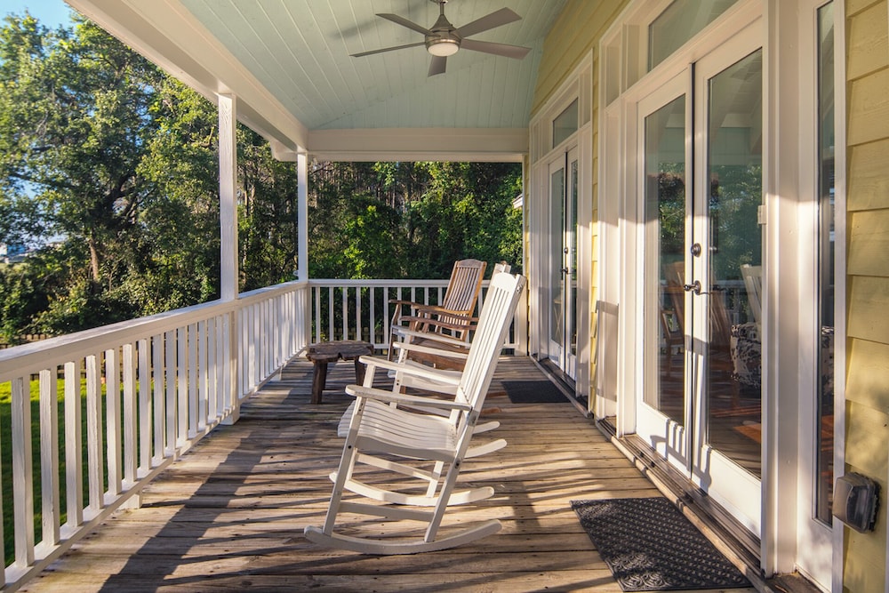 Pawley's Island Family Retreat for any season