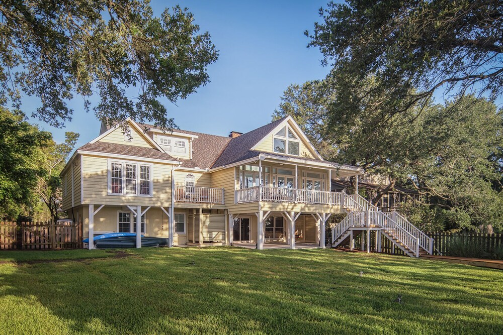 Pawley's Island Family Retreat for any season