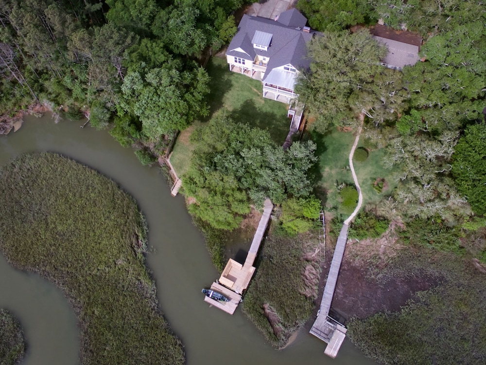 Pawley's Island Family Retreat for any season