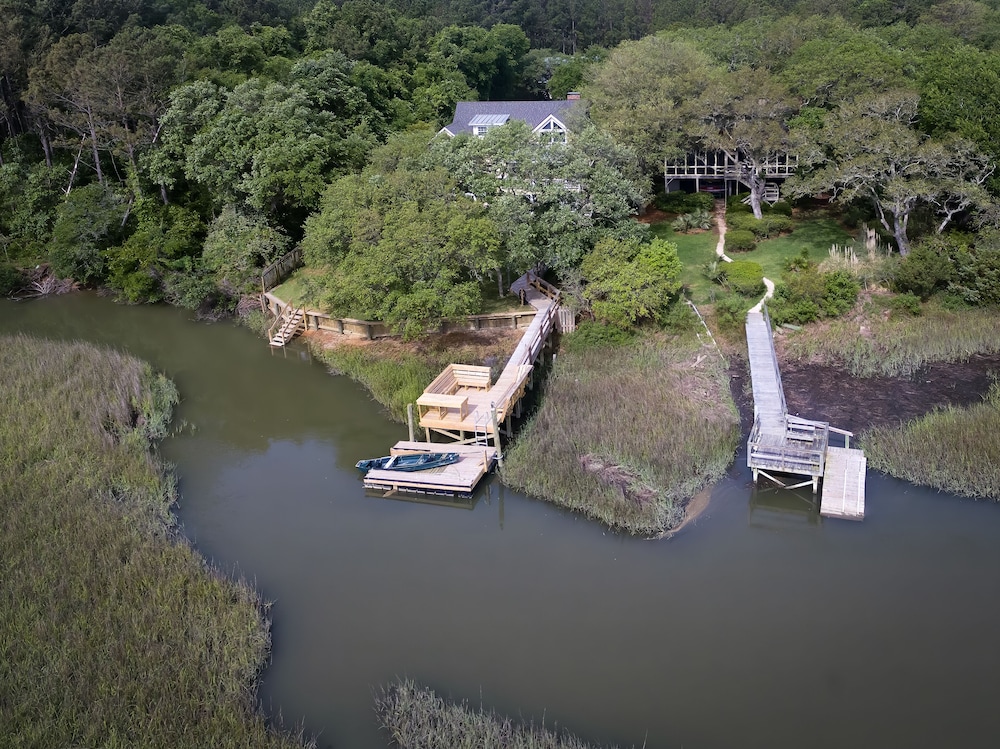 Pawley's Island Family Retreat for any season