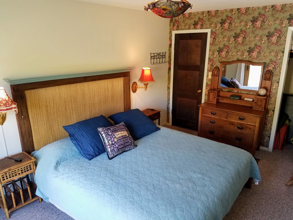 Riverfront, Redwoods and Spectacular Views, Explore by Boat, Bike, and