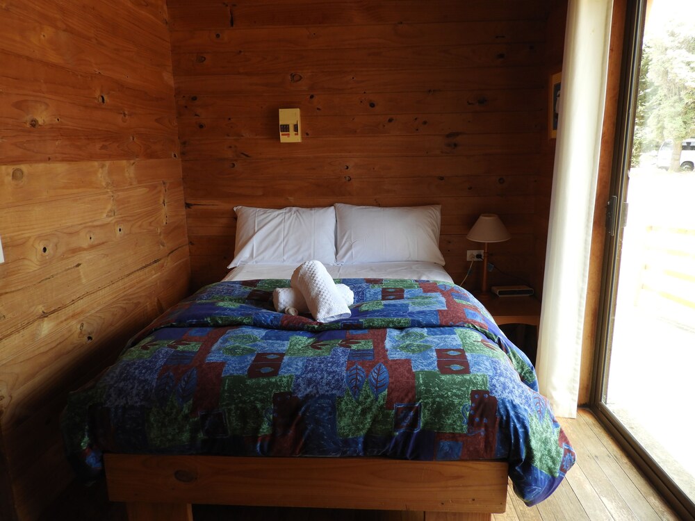 Room, Somerset Caravan Park