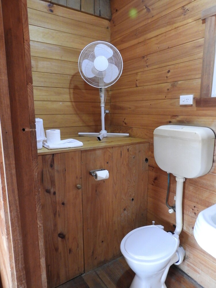 Bathroom, Somerset Caravan Park