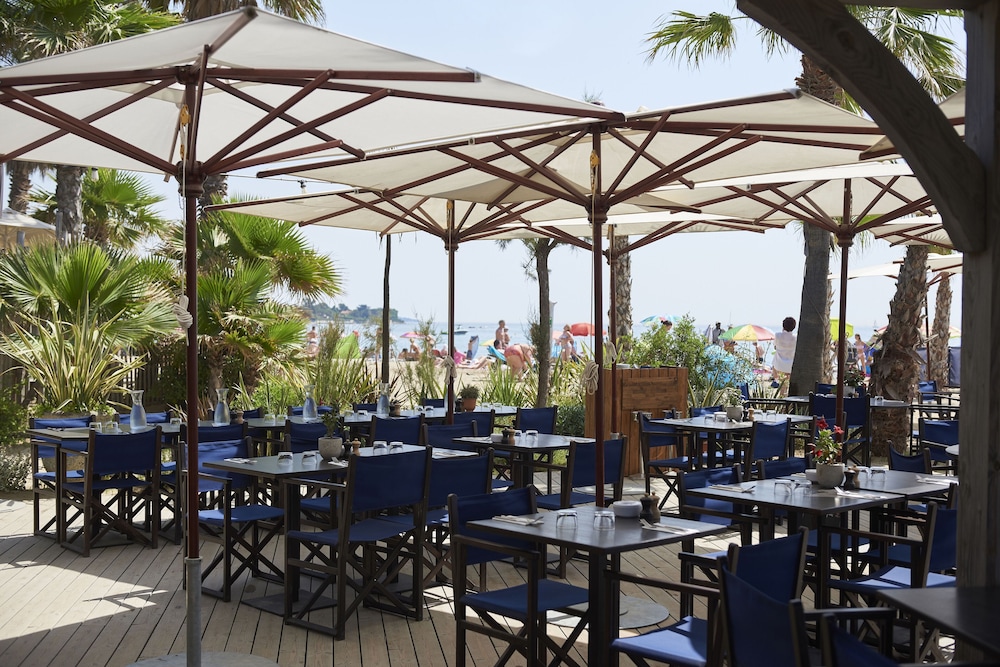 Les Prairies De La Mer Home From Home Campsite In Sainte Maxime