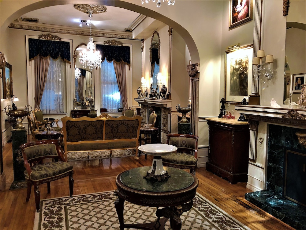 Le Chateau Du Faubourg Québec Canada Le Château du Faubourg B&B in Quebec | Best Rates & Deals on Orbitz