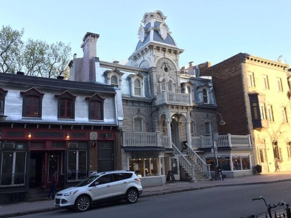 Le Chateau Du Faubourg Québec Canada Le Chateau Du Faubourg Québec Canada