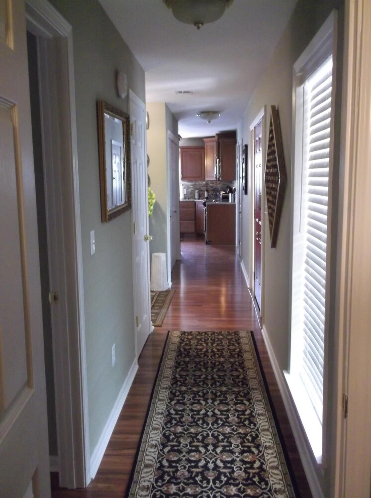 Beautiful Lake Home Views, Book Now!