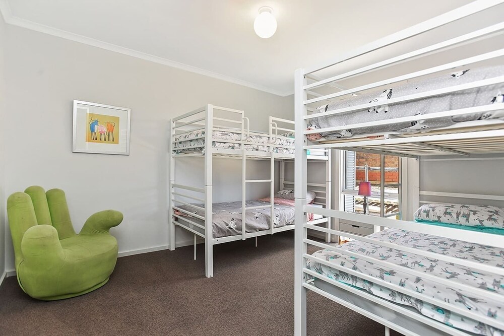 62 Castle Avenue Goolwa Beach