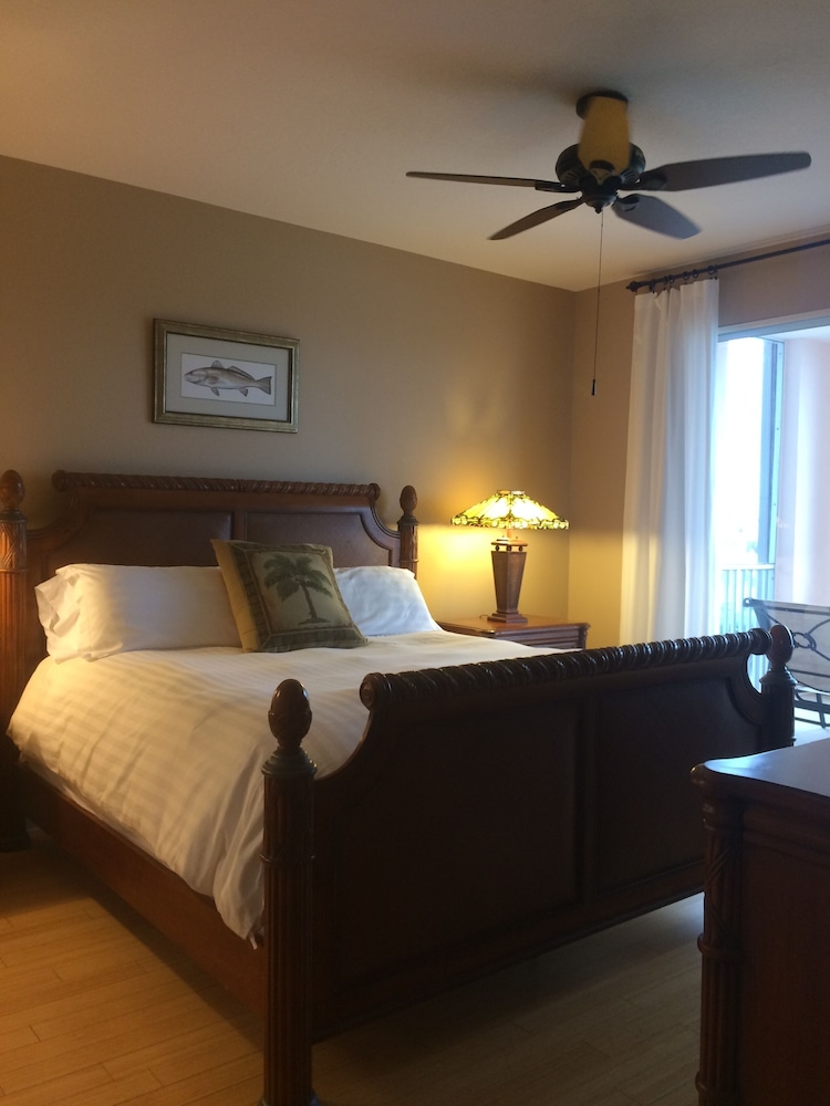 Seeing is Believing! Incredible Boca Vista Harbor Waterfront Condo