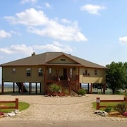 Blum Vacation Rentals 44 Find Top Vacation Homes For Rent