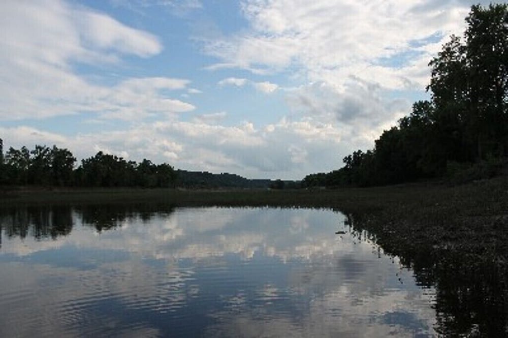 Great Cabin on Osage River in Tuscumbia, MO in Tuscumbia Best Rates