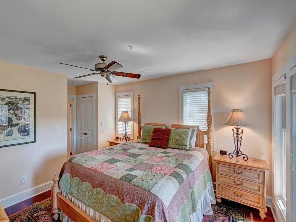 Timbers D1 Mountain Condo, Echota Gated Resort, Indoor/Outdoor Pools