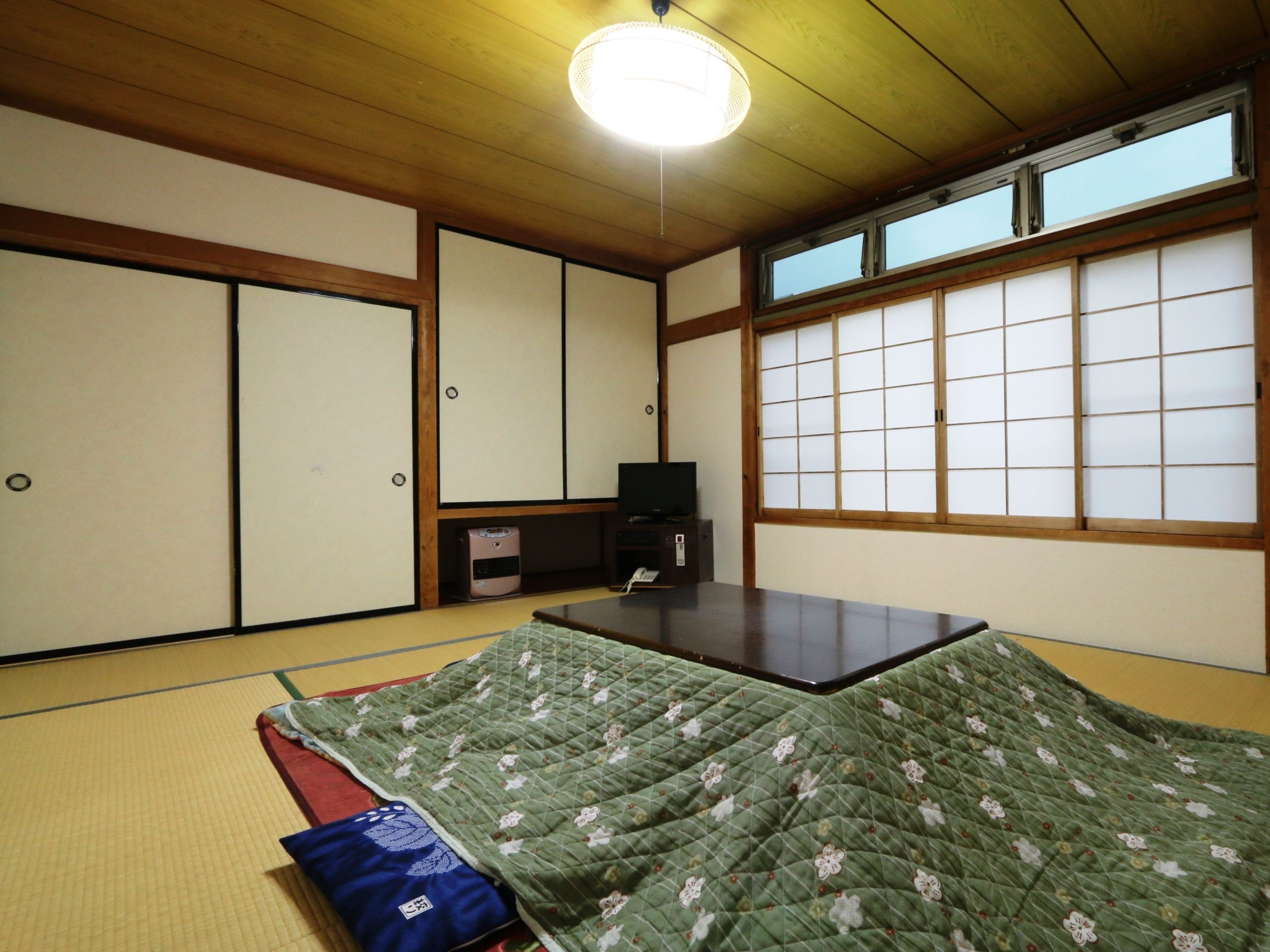 尾瀬しんこう荘 片品 口コミ 宿泊料金 予約 エクスペディア