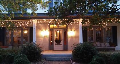 7 Bedroom Manor near Appomattox & Lynchburg