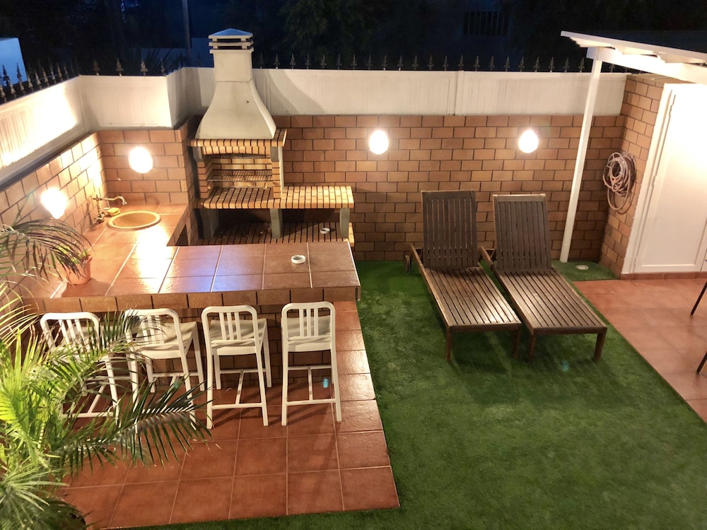 Casa Chao Private Terrace, Barbecue, Wifi, AIR Conditioning in Yaiza, Spain