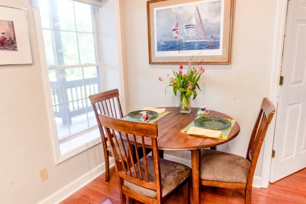 Private Treetop Asheville Home with Mtn. Views