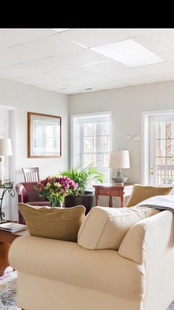 Private Treetop Asheville Home with Mtn. Views