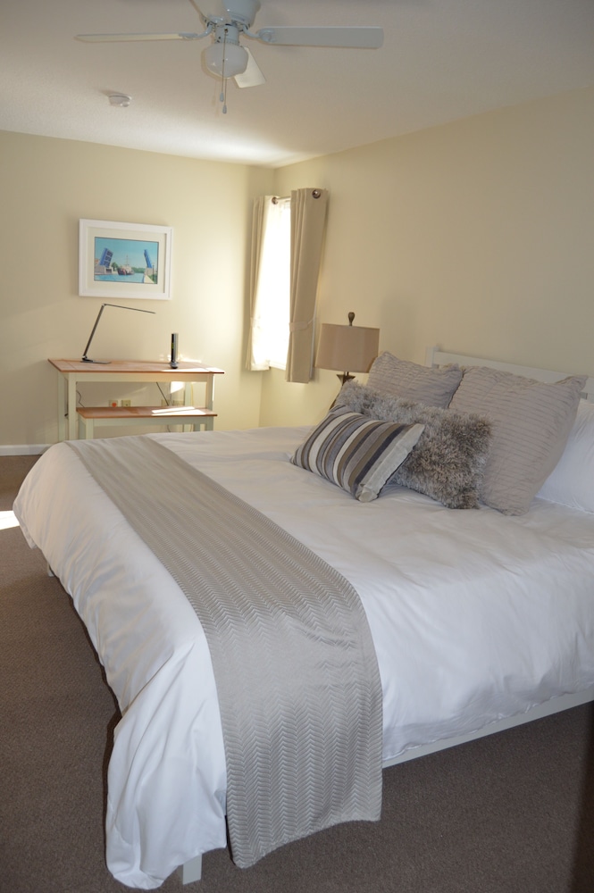 Charlevoix 5 Starrated Cottage★★★★★ Charlevoix Vrbo