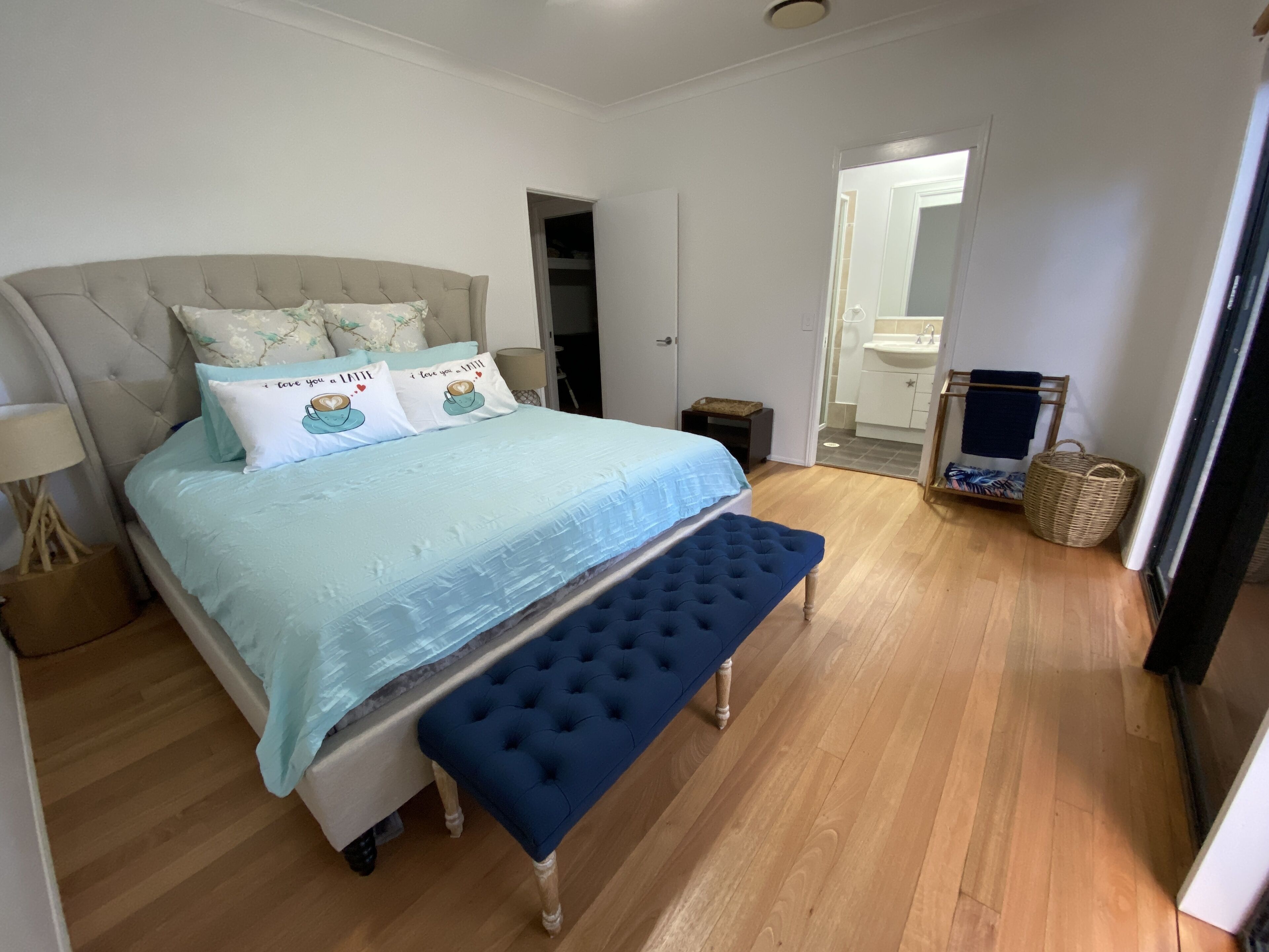 PET Friendly ? Waterfront Home ?pottsville Beach in Tweed Heads in Tweed Heads, Australia