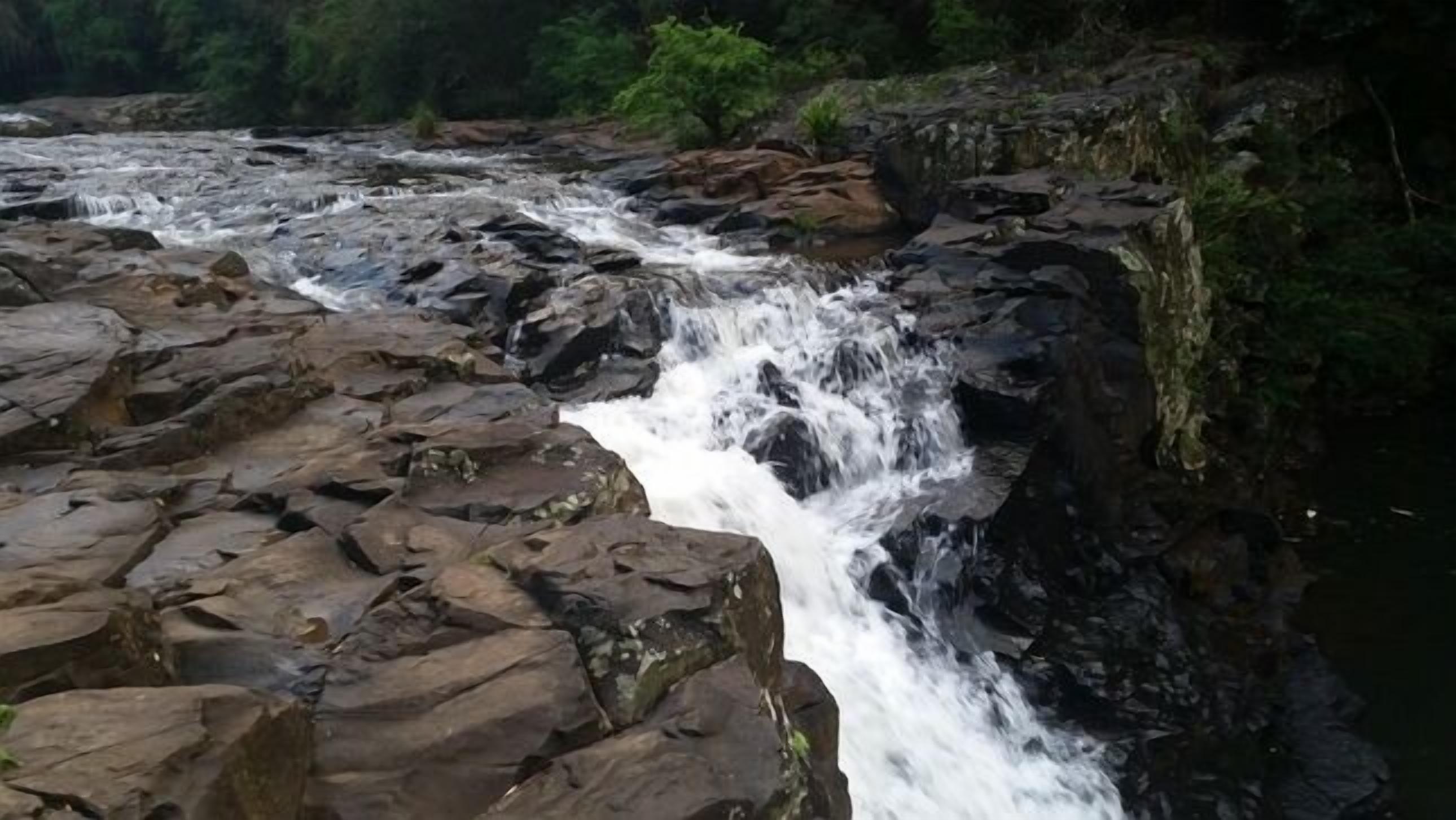 ESCAPE TO THE COUNTRY FOR $190 PER NIGHT