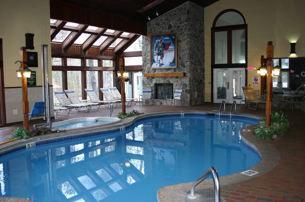  1 Mile To Storyland And Short Drive To Many Family Activities! Great Amenities!