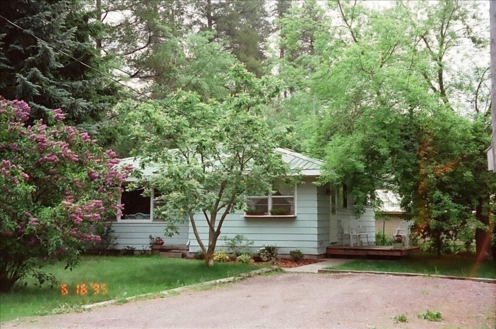 Coram Cottage Glacier National Park2br 1ba 5 Min From Park In