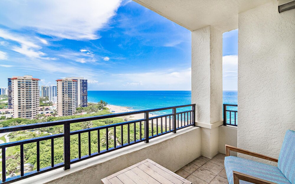 25% off ocean views in Palm Beach Resort and Spa condo unit 1505