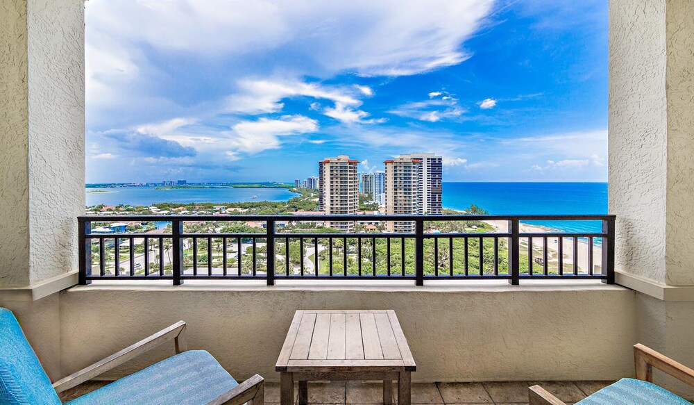 25% off ocean views in Palm Beach Resort and Spa condo unit 1505