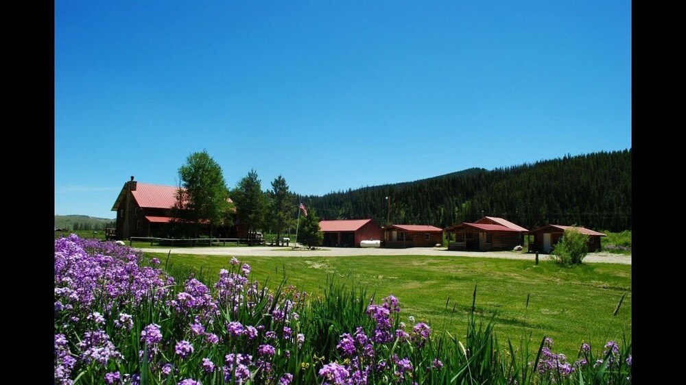 Rent the Entire Guest Ranch for your reunion, retreat or event