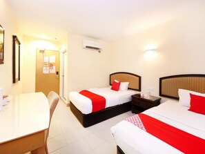 Standard Twin Room, 2 Twin Beds, Non Smoking | Free WiFi, bed sheets