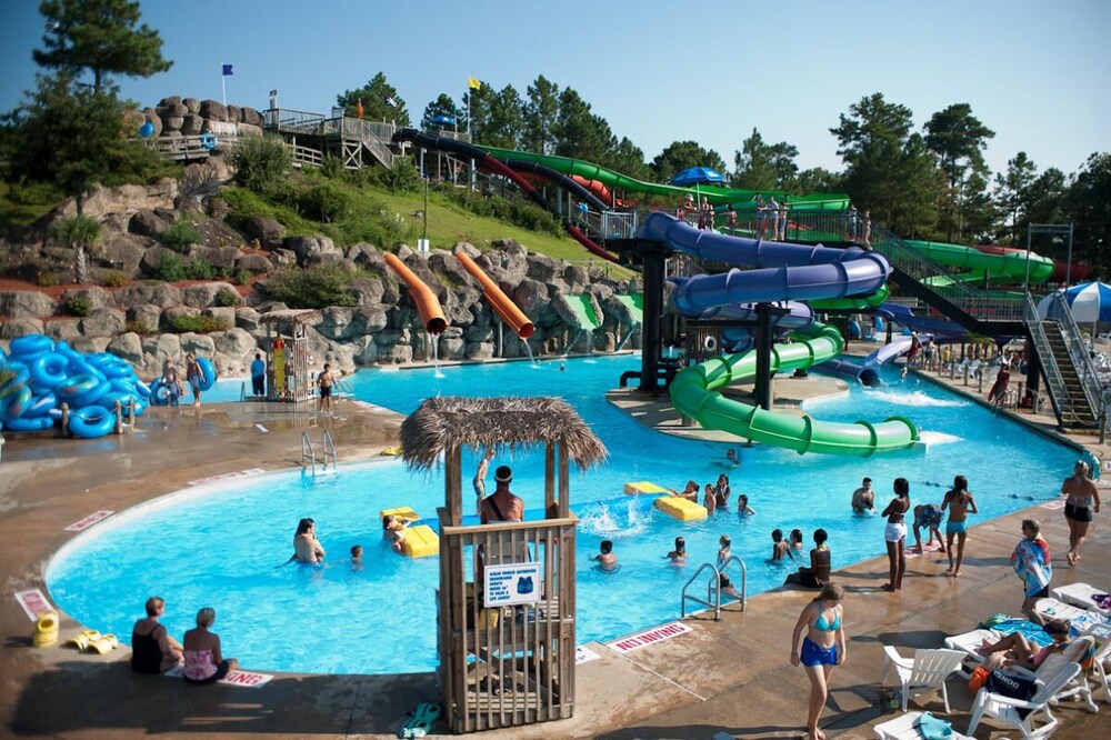 Hyatt Place Virginia Beach Town Center in Virginia Beach Best Rates