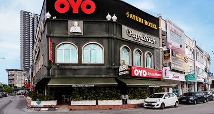 OYO 707 Ayuni Hotel
