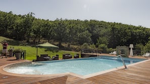 Seasonal outdoor pool