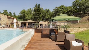 Seasonal outdoor pool
