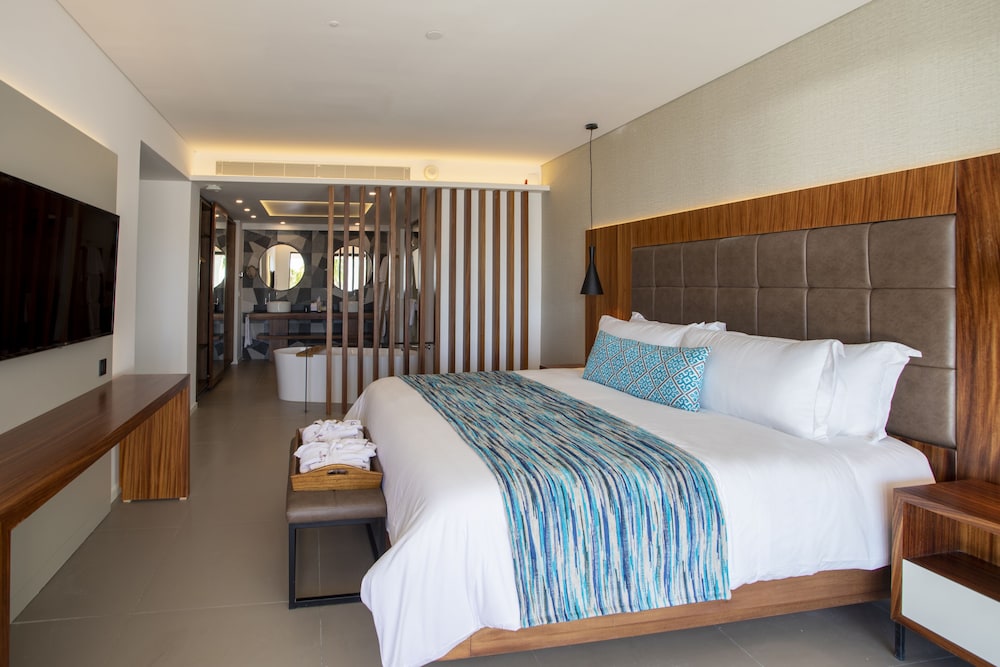 Majestic Elegance Costa Mujeres All Inclusive, Cancun Room Prices