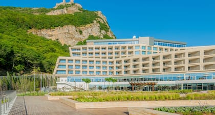Qalaalti Hotel & Spa