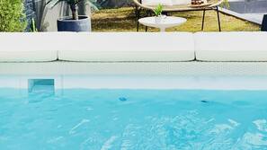 Piscine extérieure (ouverte en saison)