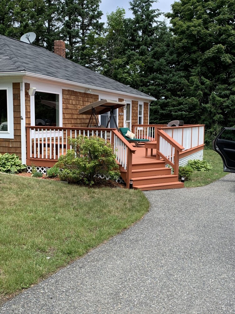 Cottage style home with well appointed kitchen nice view and short walk to beach