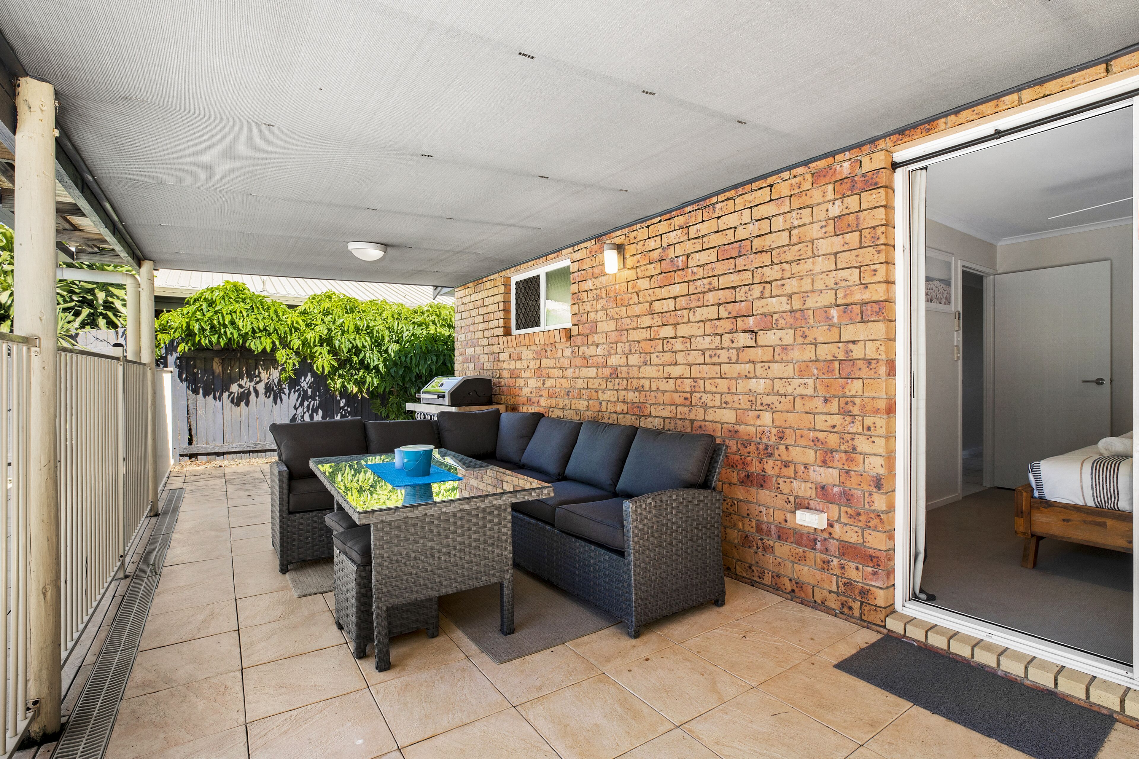 'lanui' - PET Friendly