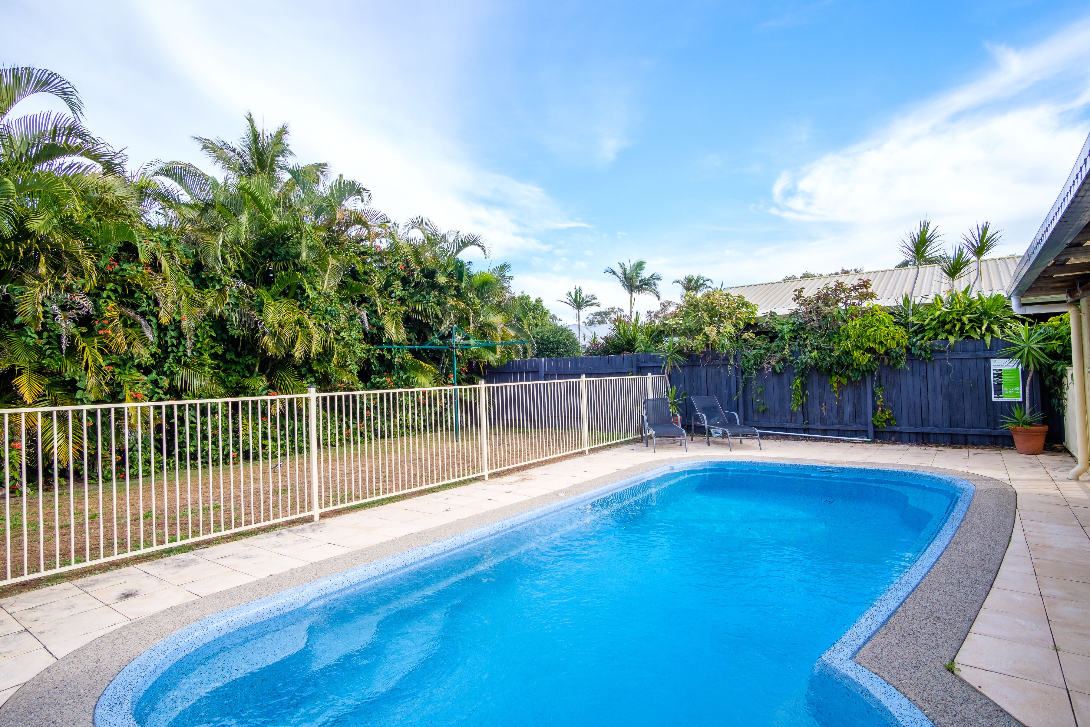 'lanui' - PET Friendly