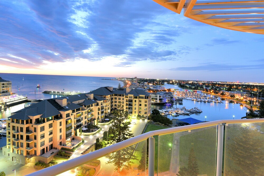 Adelaide Beach Apartment The Perfect Base To Explore South