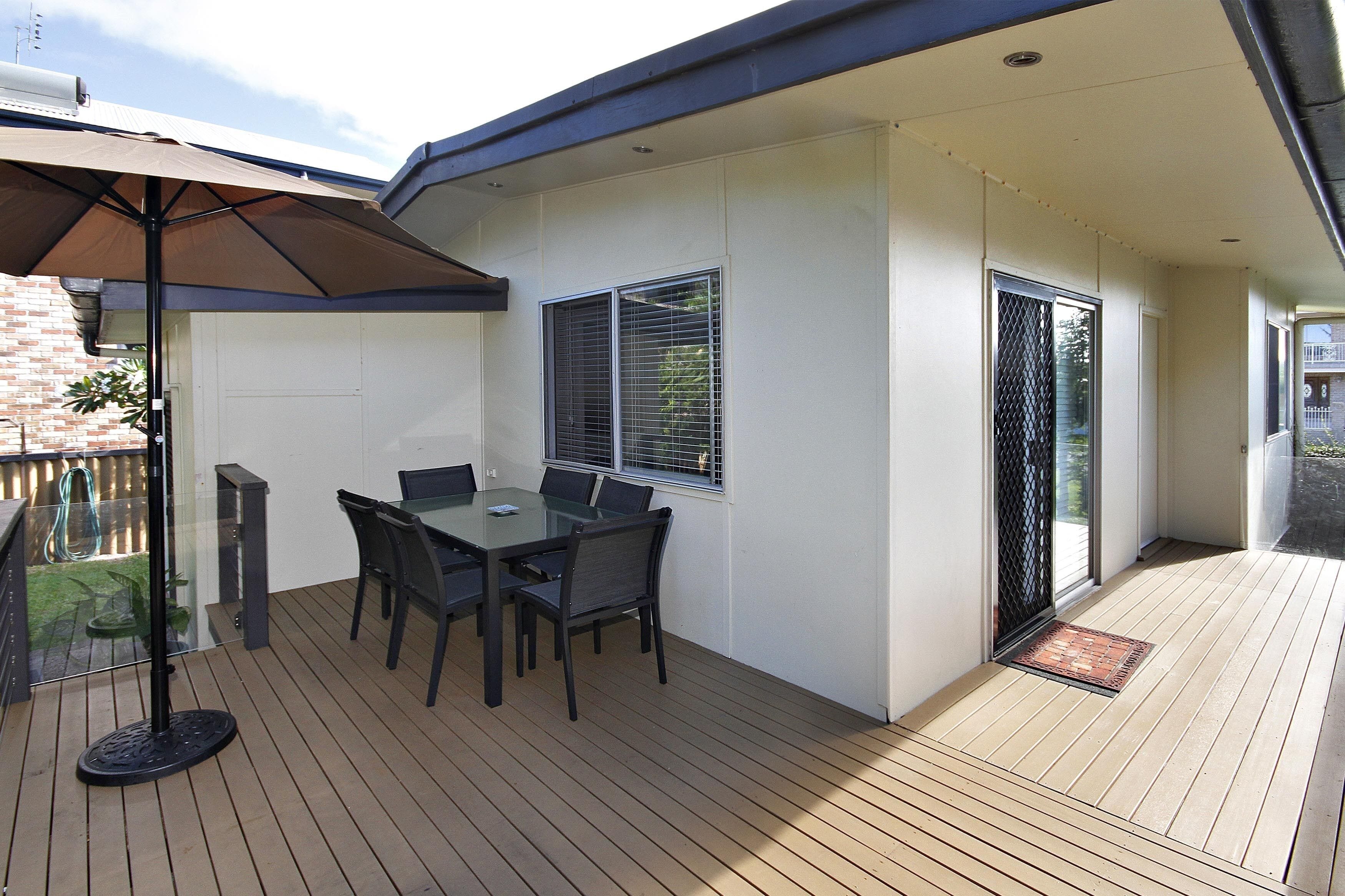 Kennedy Pde 11, Golden Beach