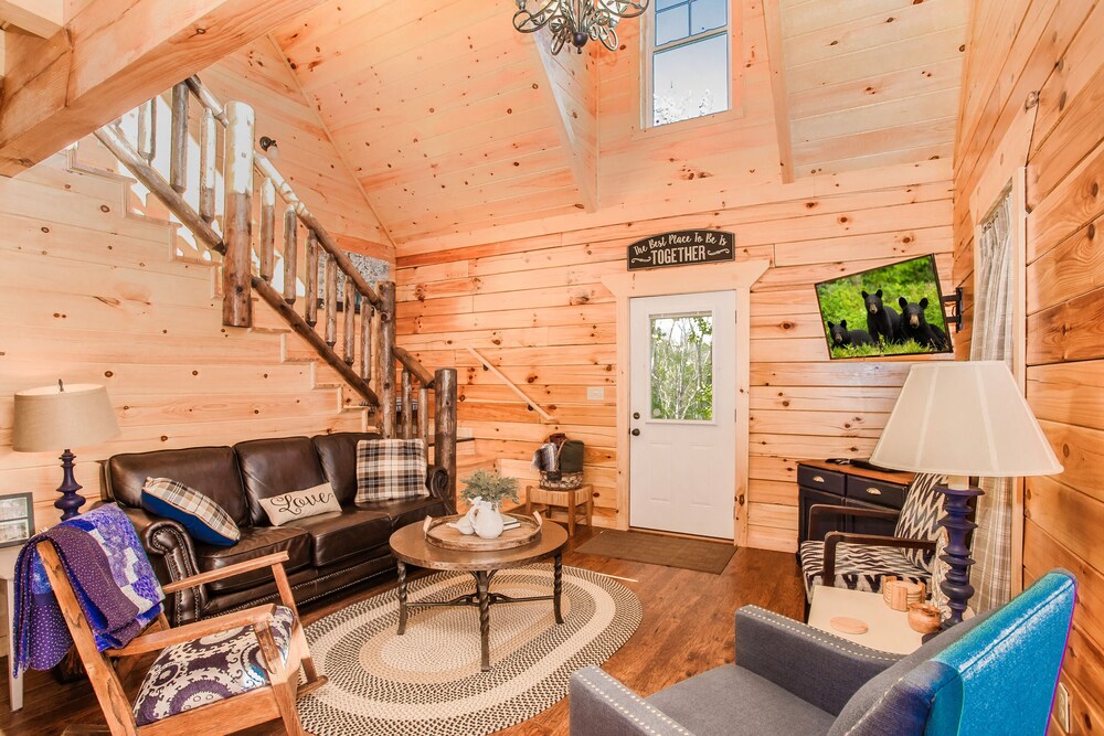 Family and Kid Friendly Cabin, Extra Clean and Sanitized between guests