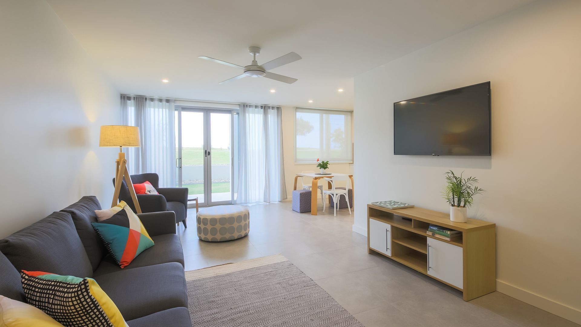 Absolute beachfront location